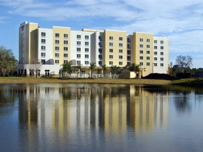SpringHill Suites Orlando Airport 3*,